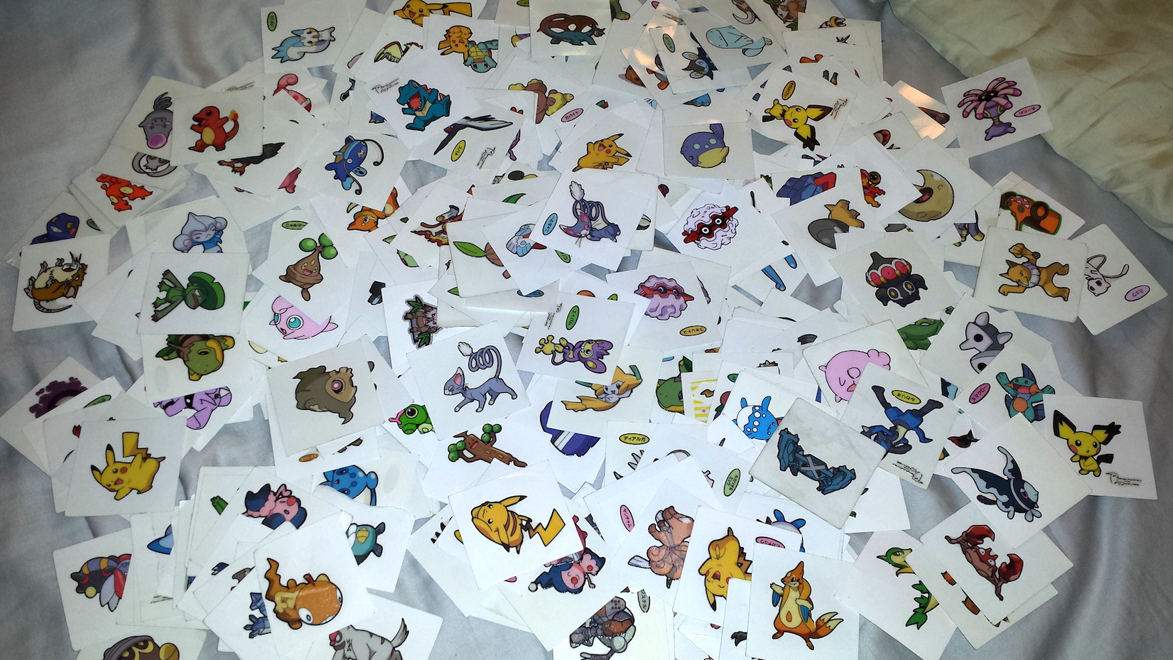 643, 644 Reshiram, Zekrom Pan Stickers Pokemon – Splash's Pan Sticker Shop